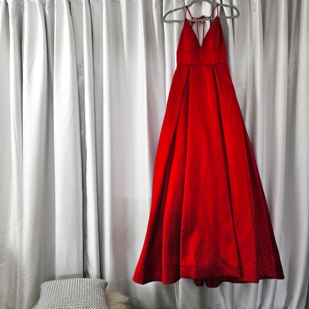 B Darlin, Red Dress